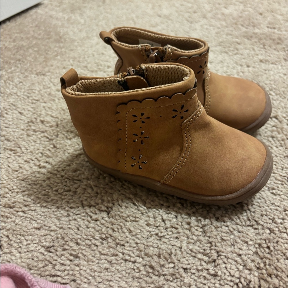 Stride Rite Lilly boot size US 5m